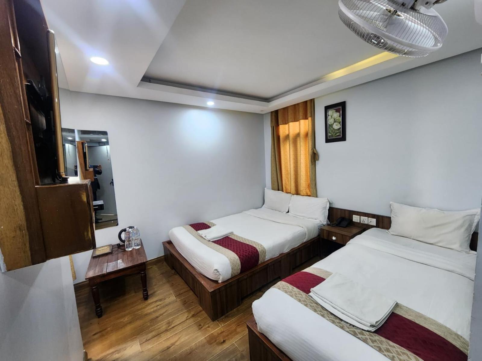 Hotel Kathmandu Inn Extérieur photo